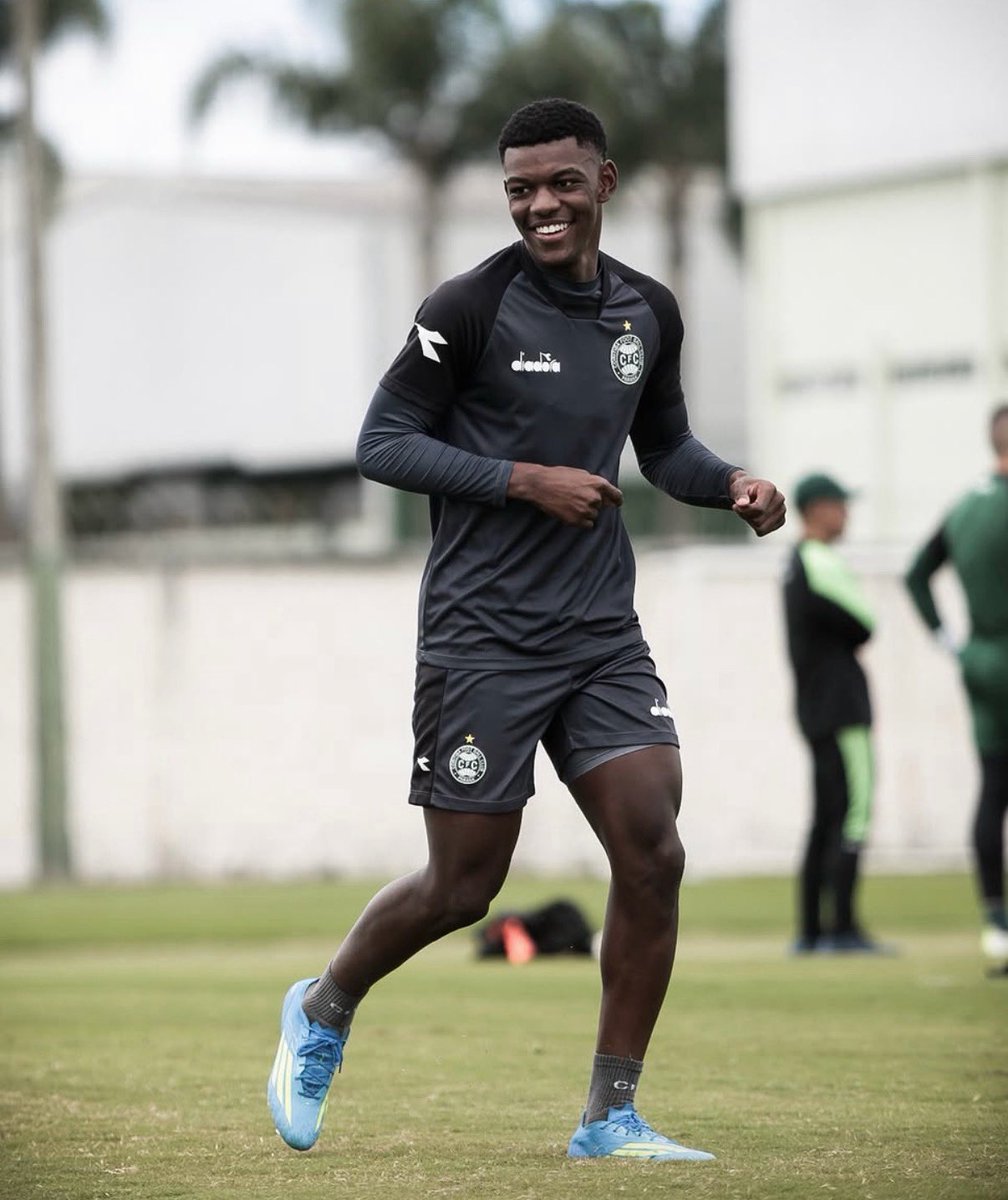 Rogerio Scarione tweet media