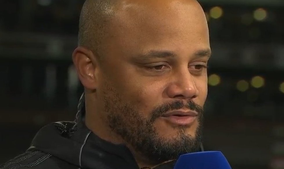 TouchlineX's tweet photo. 🚨🗣️ Vincent Kompany on Oliver Kahn suggesting Musiala to skip the World Cup: "I saw Oli Kahn in training, and I can say that he would go to the World Cup even with a broken hand and foot." https://t.co/VaQQnRvaoI