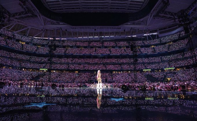 Karol G Brasil 🍍 tweet media