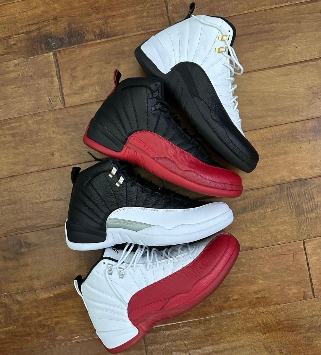 SneakerAlert tweet media