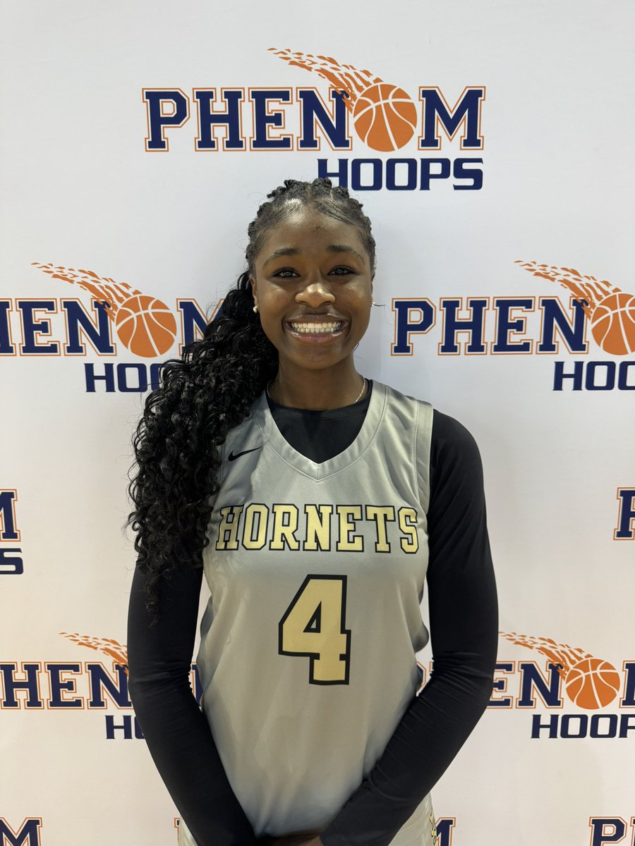 Jay Lawson tweet media