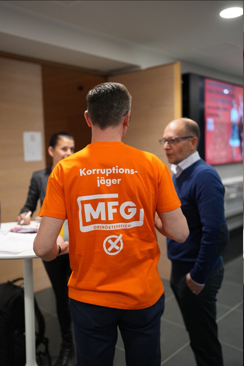 Ein gelungener #APCU liegt hinter uns. 🙌

Danke an alle Teilnehmer, Mitwirkenden und Unterstützer für den wertvollen Austausch, die starken Impulse und die vielen guten Gespräche.

Hier ein paar Eindrücke---

📸 Fotos von #AloisEndl 

#MFG #Corona #Auklärung #Plandemie