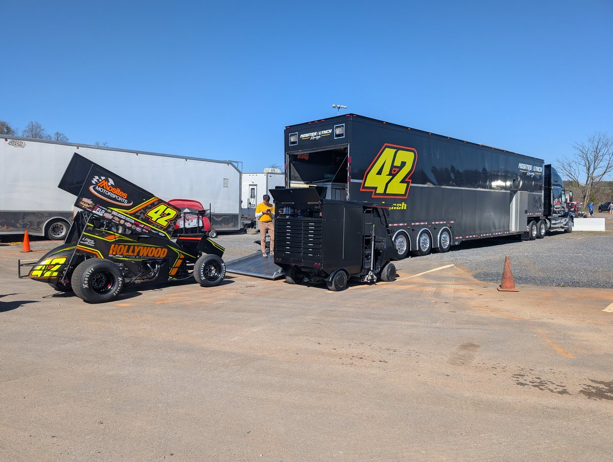 mikevleone's tweet photo. .@sye_lynch is another @HighLimitRacing regular racing @PortRoyalSpdway https://t.co/JJskatVOPi