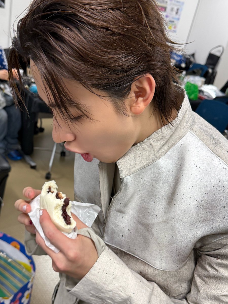 seonghyeon pics tweet media