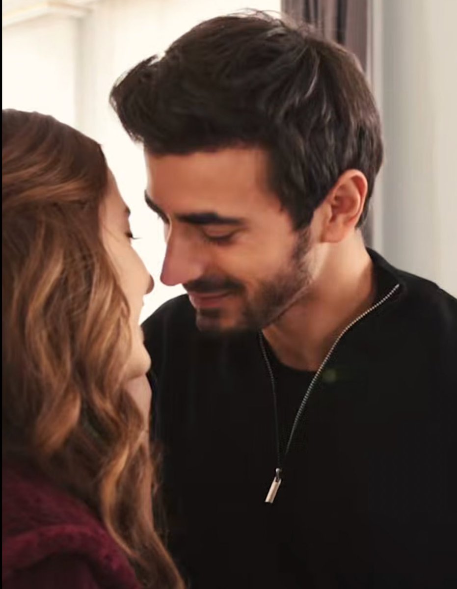 Crys Davis tweet media