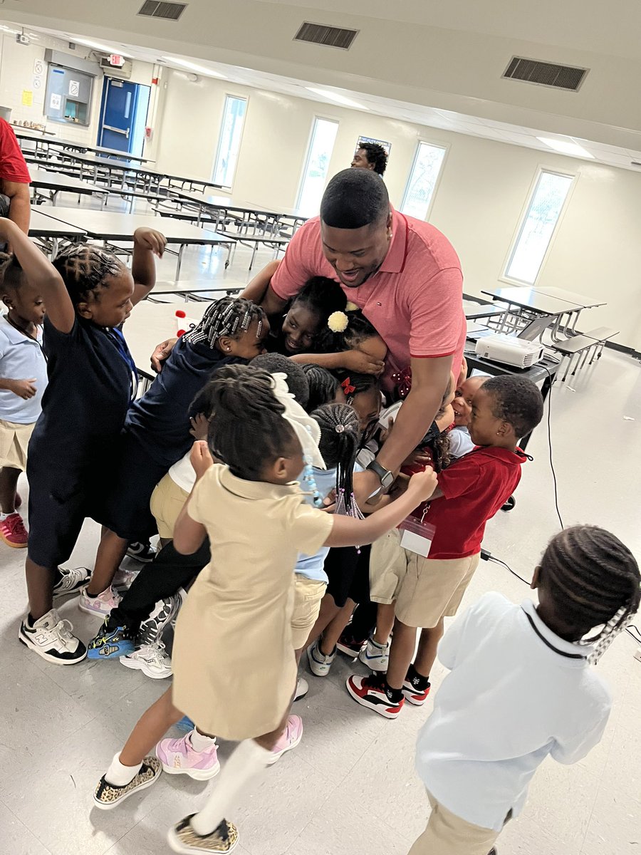 North Fork Elementary School tweet media