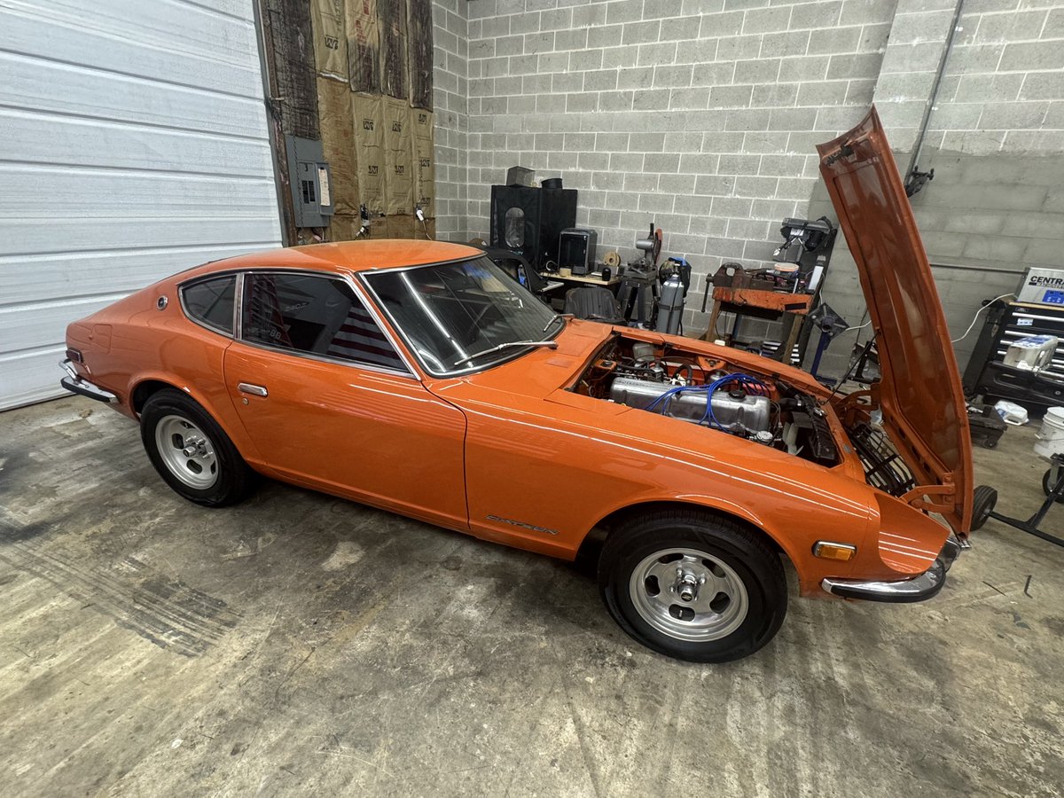 Just pulled a friend’s new 240Z in to the shop to do a little work on it