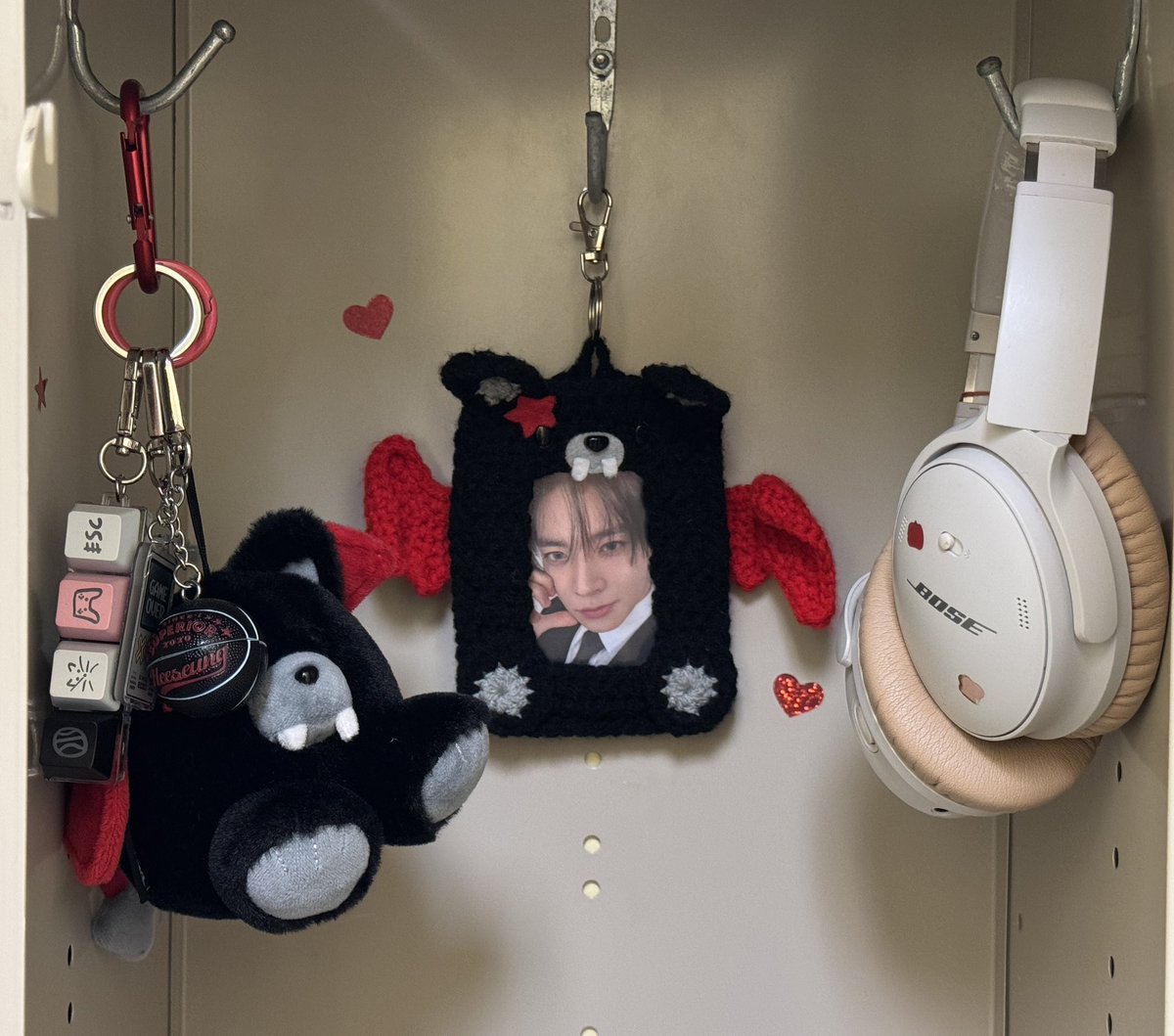 evan girl tweet media