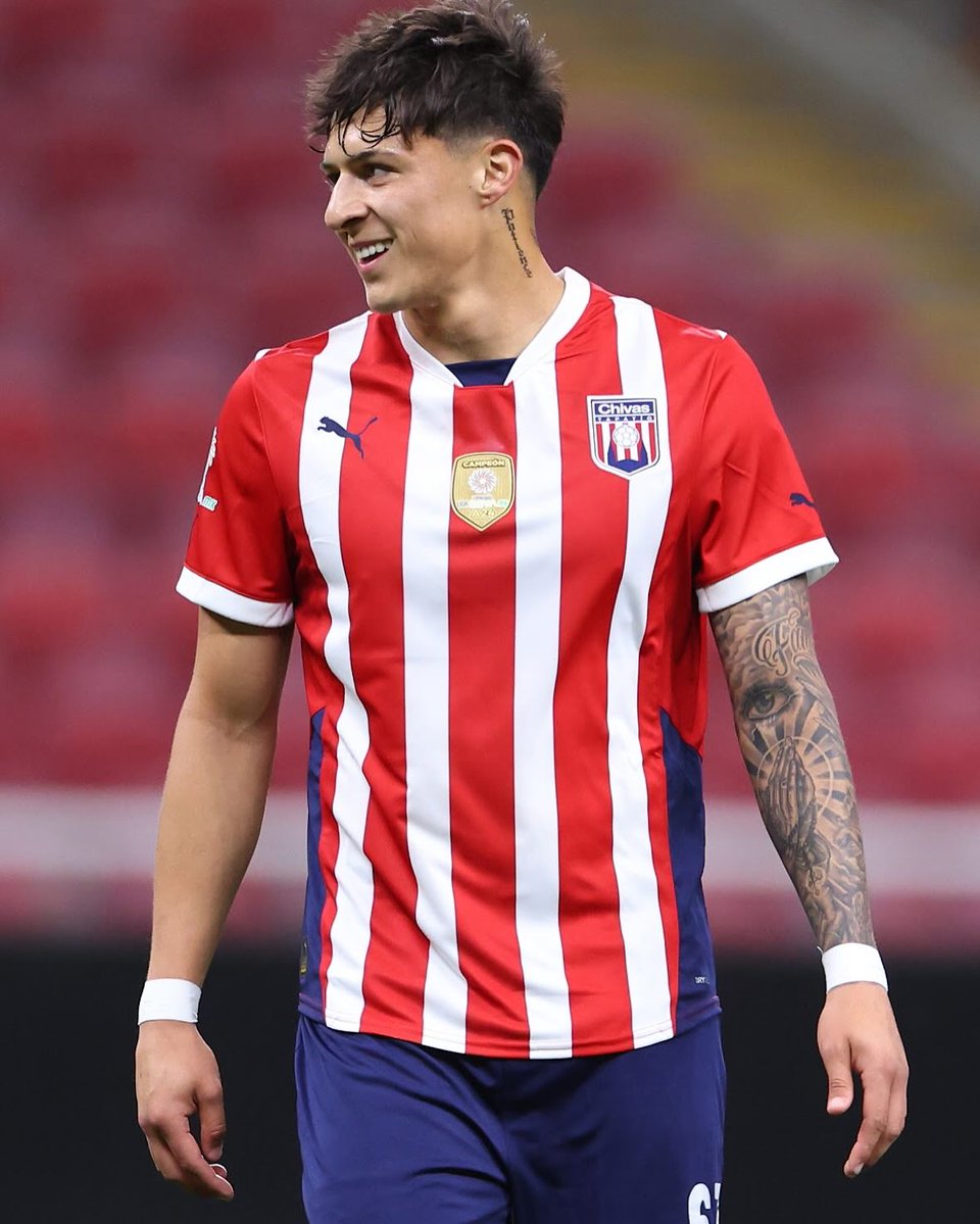 Archivismo tweet media