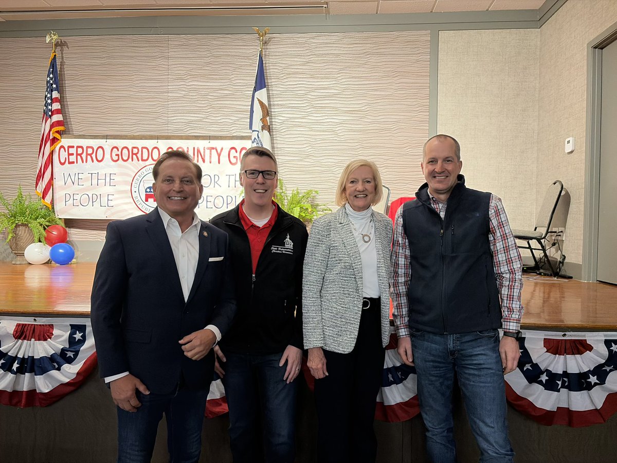 MikeNaigIA's tweet image. Thanks to the Cerro Gordo GOP for hosting today’s Patriots and Pancakes event in Clear Lake 🇺🇸 

Was great to see Reps. Bloomingdale and Hermanson and thank them for their support of the Iowa Farm Act, which will support Iowa’s farmers, rural communities, and economy! #IowaAg