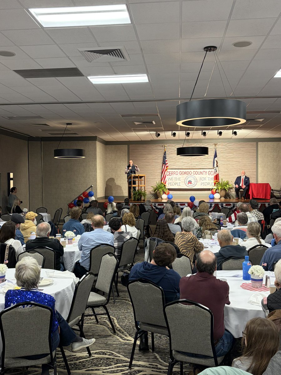 MikeNaigIA's tweet image. Thanks to the Cerro Gordo GOP for hosting today’s Patriots and Pancakes event in Clear Lake 🇺🇸 

Was great to see Reps. Bloomingdale and Hermanson and thank them for their support of the Iowa Farm Act, which will support Iowa’s farmers, rural communities, and economy! #IowaAg