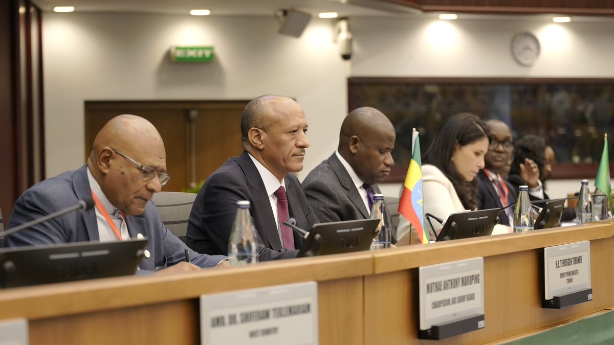 ARCapacity's tweet image. #COP16 #Aligning_for_Sovereignty

“Africa cannot outsource its resilience. Africa must build its own.
This is the ambition of Agenda 2063 and the SDGs: a resilient, self-reliant continent capable of safeguarding its development.”
— Anthony Mothae Maruping, ARC Board Chair