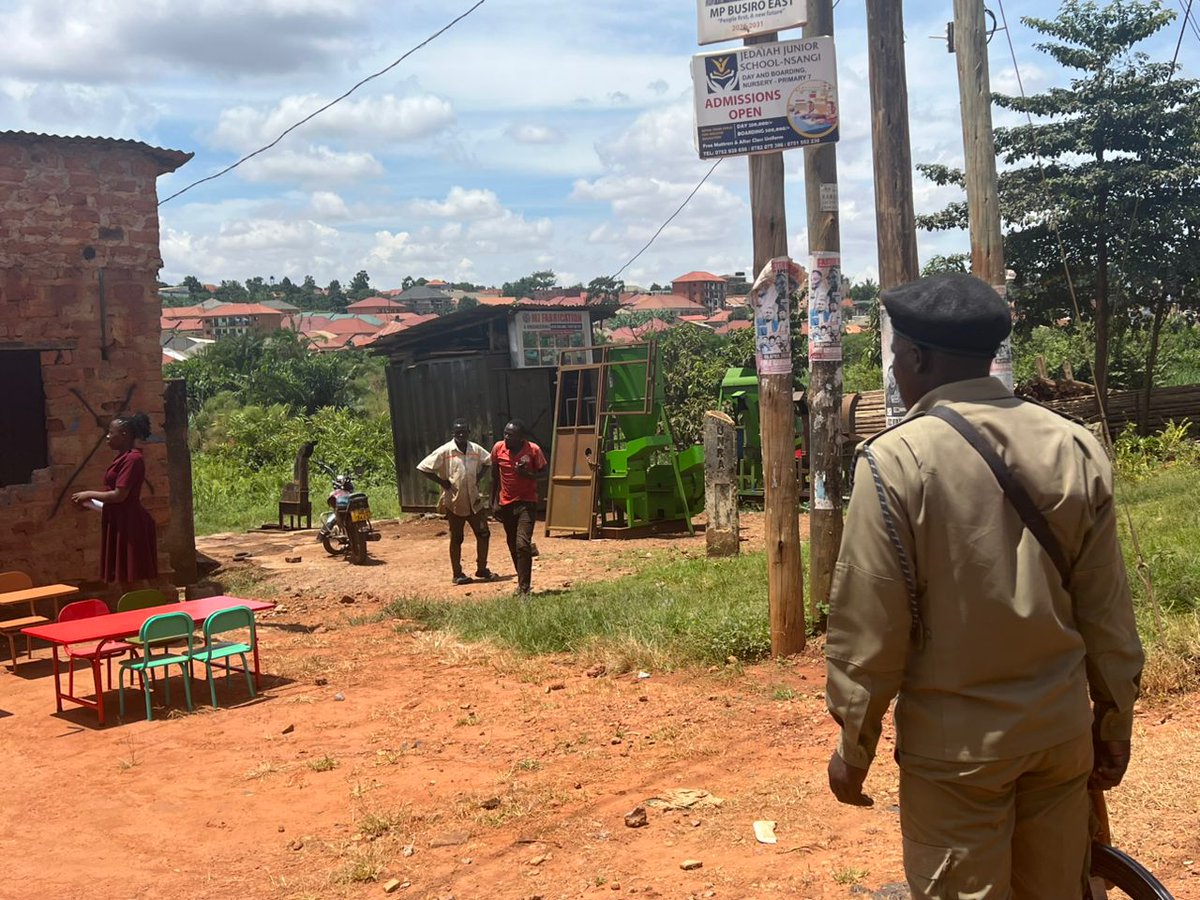 KyengeraC's tweet photo. TRADE ORDER!
 Kyengera Town Council kicked off the Trade order activity with Marking/Mapping the Unwanted properties in and beyond  the Road Reserve in the community. https://t.co/KeNJGnUP3P