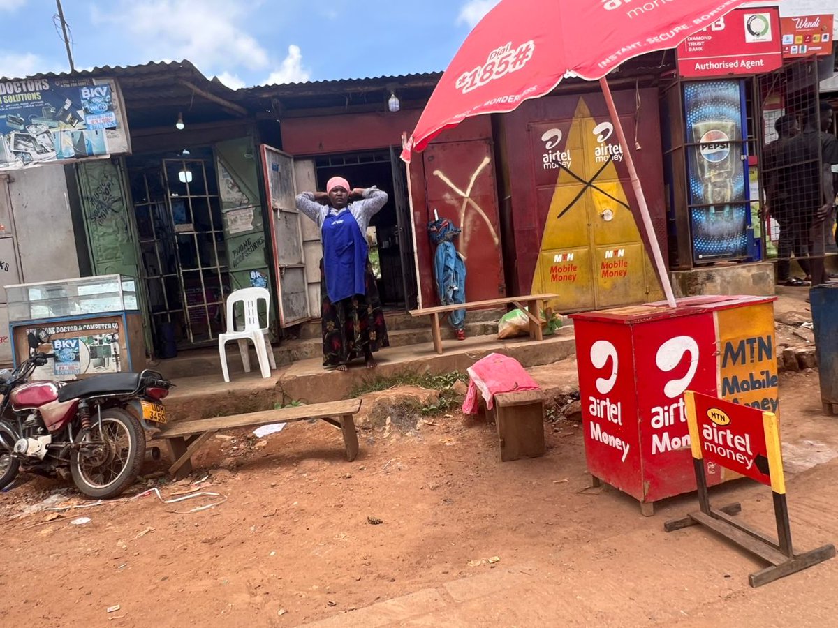KyengeraC's tweet photo. TRADE ORDER!
 Kyengera Town Council kicked off the Trade order activity with Marking/Mapping the Unwanted properties in and beyond  the Road Reserve in the community. https://t.co/KeNJGnUP3P