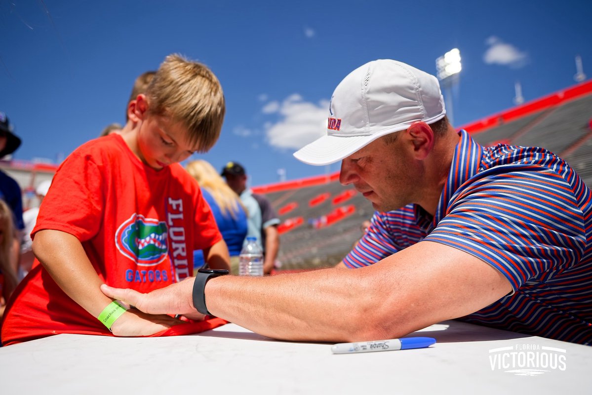 Florida Victorious tweet media