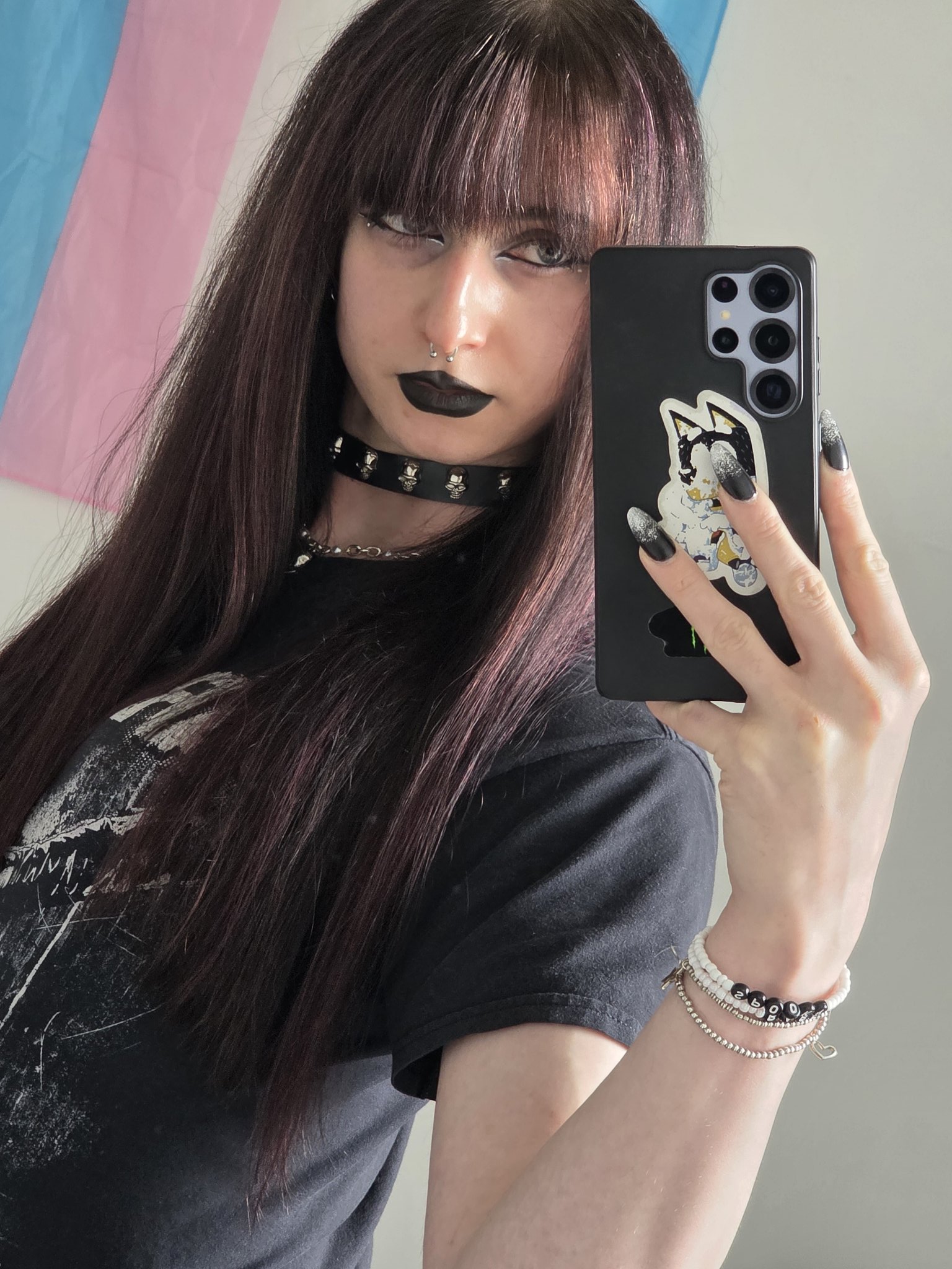 IM A TRANSGENDER WOMAN AND I AM BEAUTIFUL!! 💀 https://t.co/5hu3EI0dOp