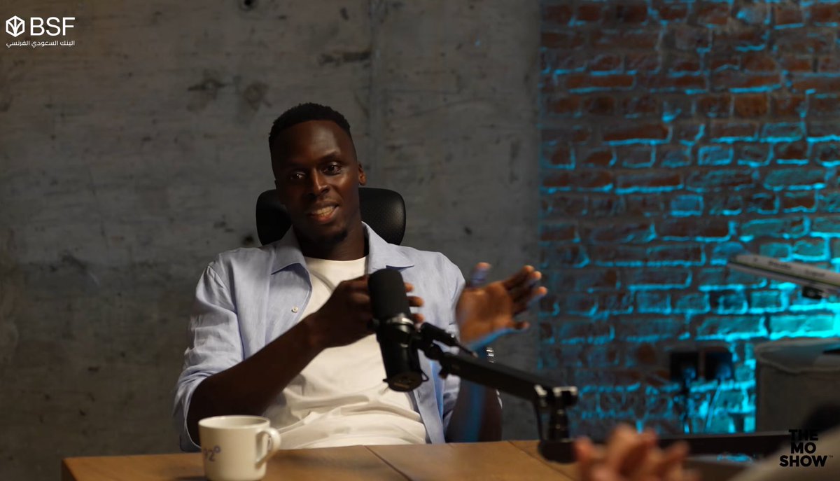 عمرو tweet media