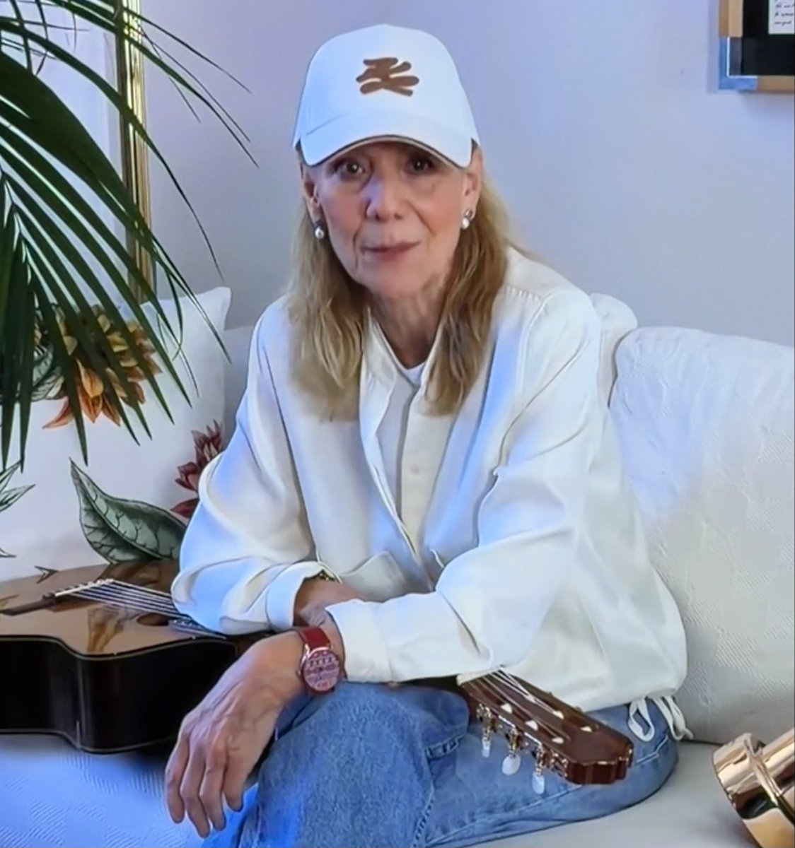 lidu-milá🇨🇿 🌸🇺🇦🎤🎧 tweet media