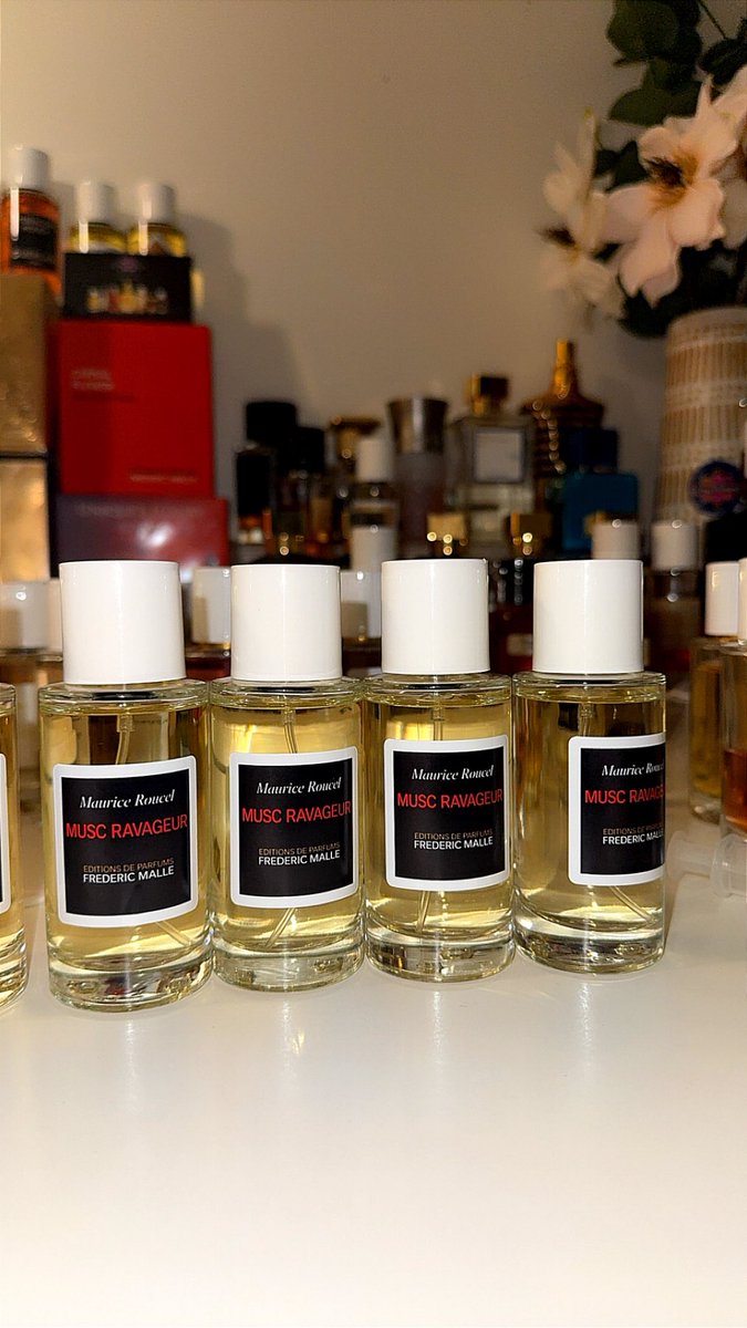 ElParfumeur's tweet photo. On commence directement avec la nouveauté ! Musc ravageur décanter en 50ml. Il me reste quelques pièces c’est cadeau 🎁. https://t.co/G1rHOaWcJk