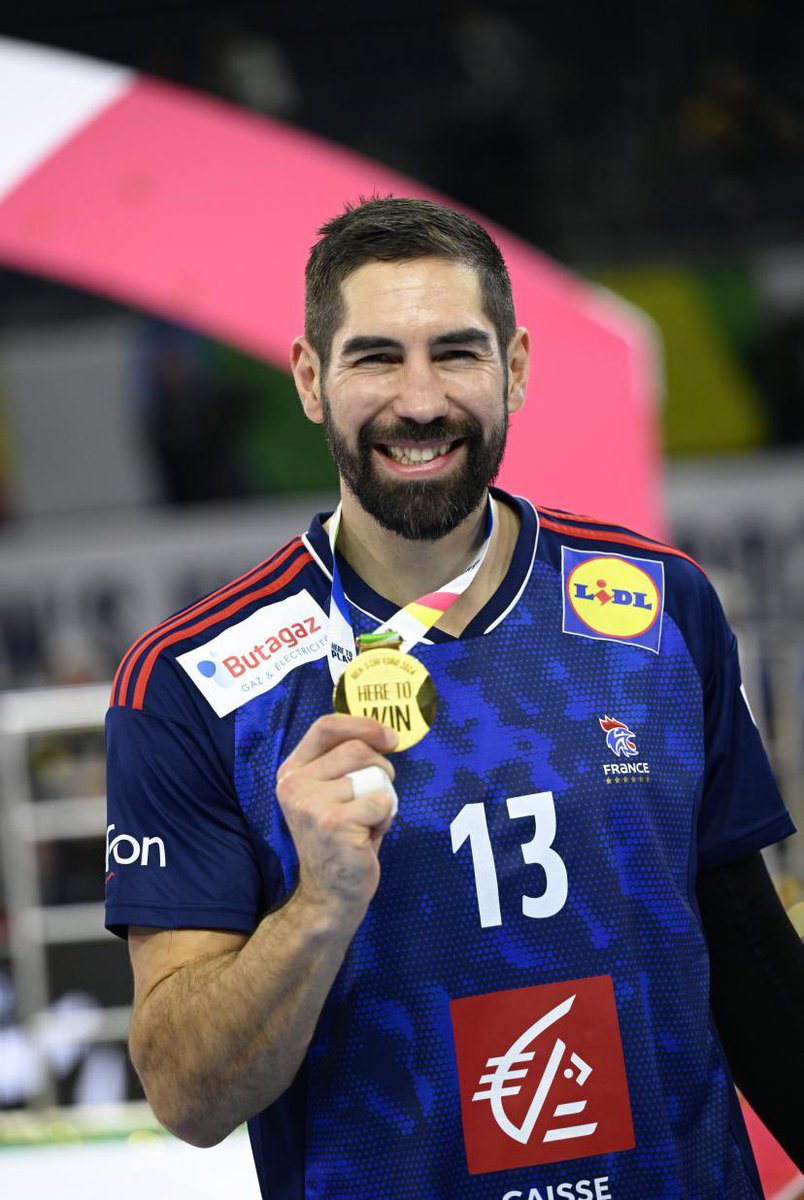 lélé ❤️💙 tweet media