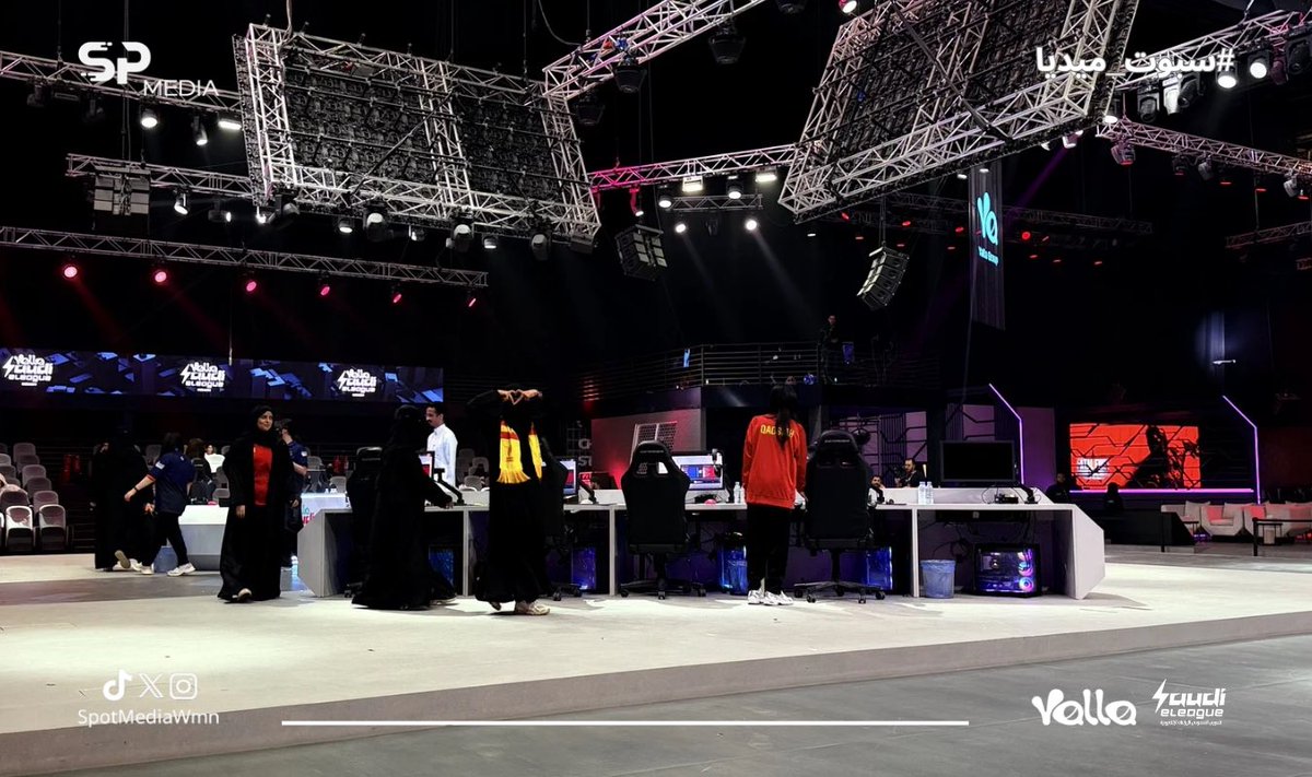 SPOT MEDIA tweet media