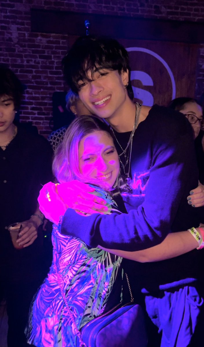jcduvaaa's tweet photo. @ImSebastianMoy Happy birthday to this guy!! I can’t believe you’re 23 now! 🥳🥳🥳😱😱♥️♥️You have been such a big part of my life for 8 years now. Seeing you do what you love, being on stage, starting a new journey! I’m so happy for you. We love you Seb. 🥰🙏 https://t.co/D4U040XpXm
