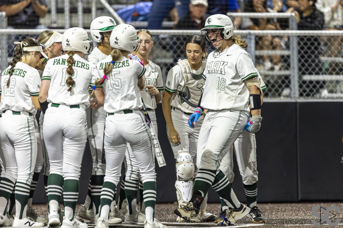 KParkSoftball's tweet photo. JUST OUT HERE HAVING FUN 🤩
#WeAreKPark 

@SportCast_Media 🔥 https://t.co/SfCg3gV5wl