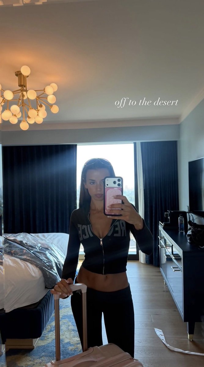 OLIVIA🌷 tweet media