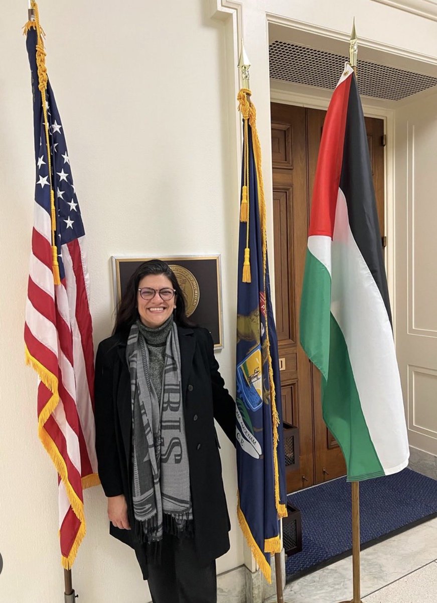 (((nicolebernstein))) 🎗️🟦✡️ tweet media