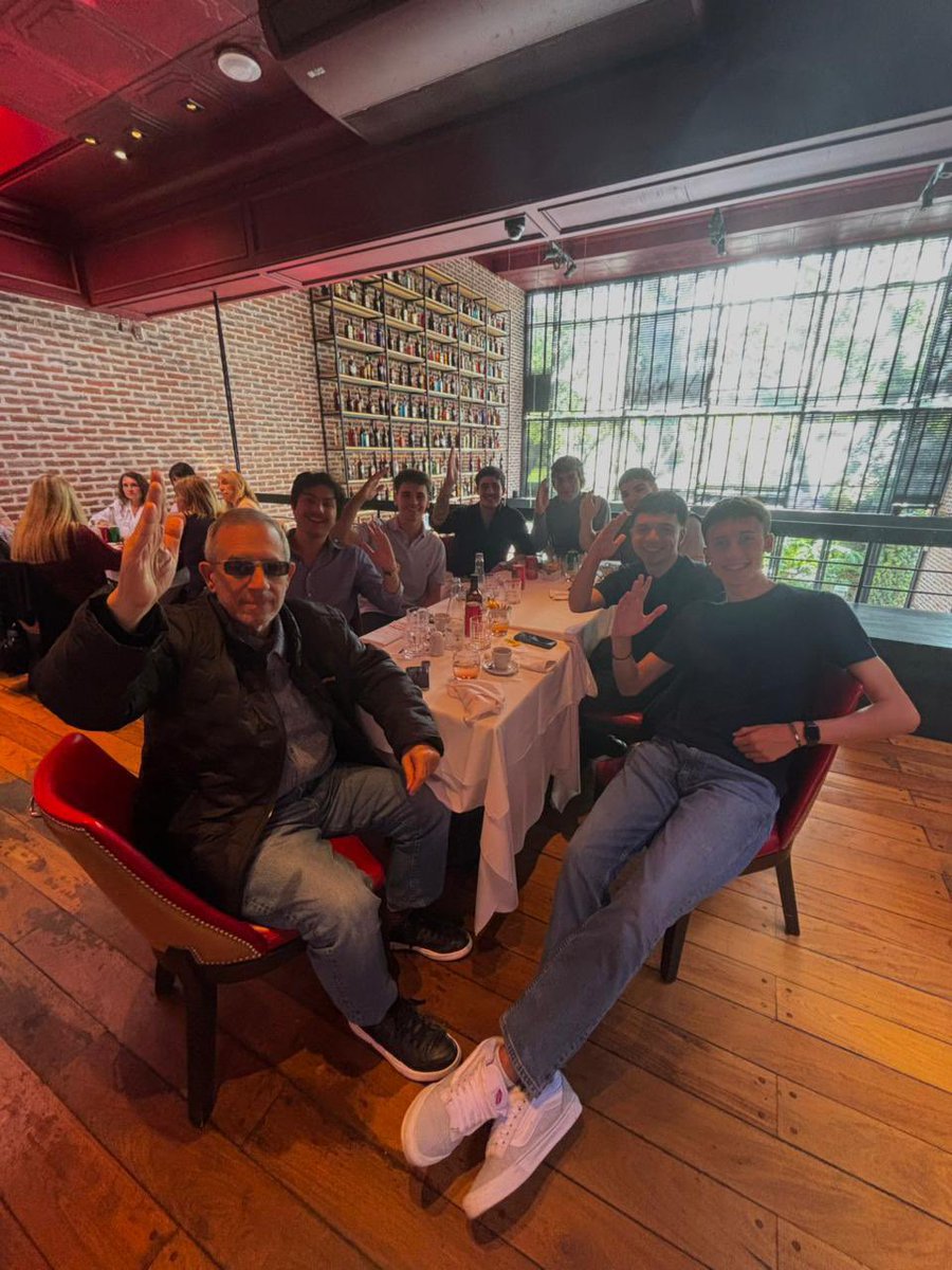 Carlos Maslatón tweet media