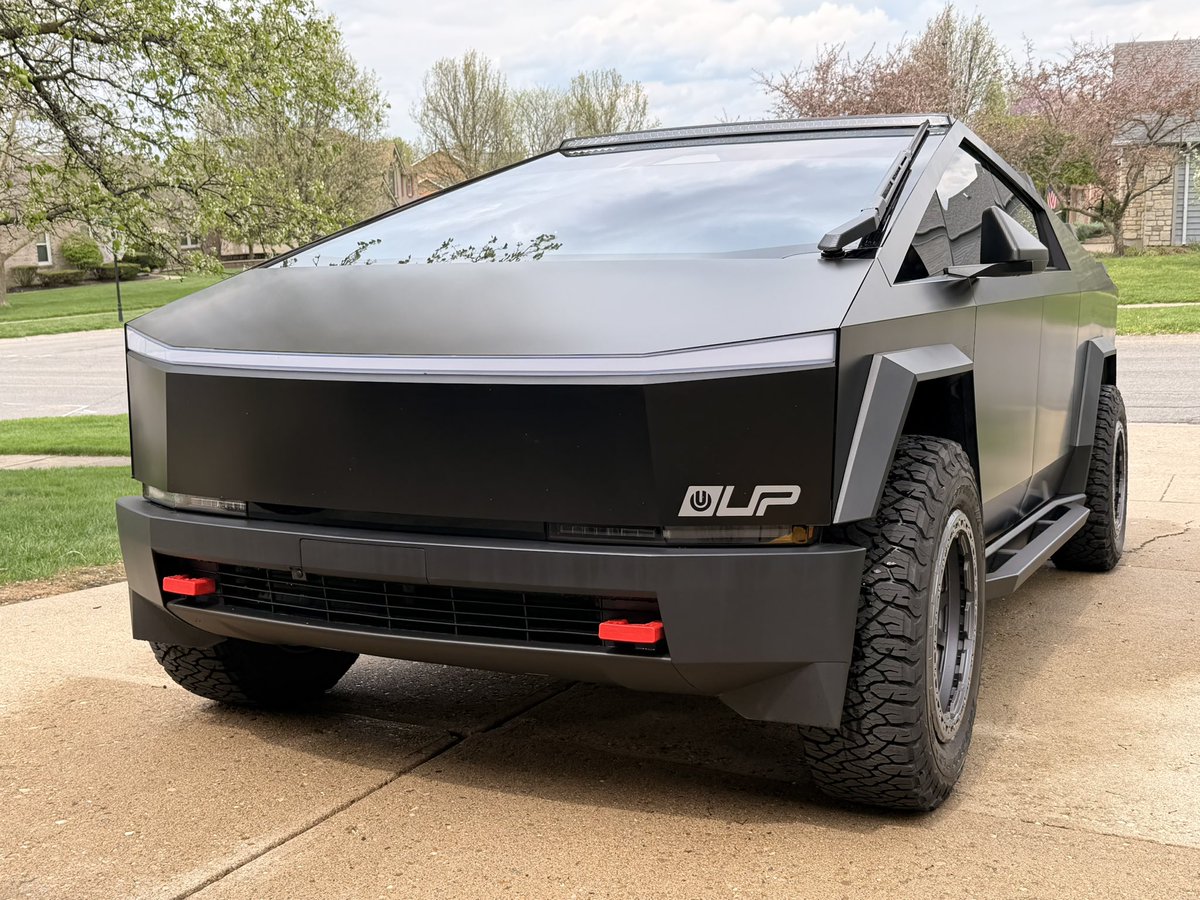 Myron 📐⚡️ tweet media