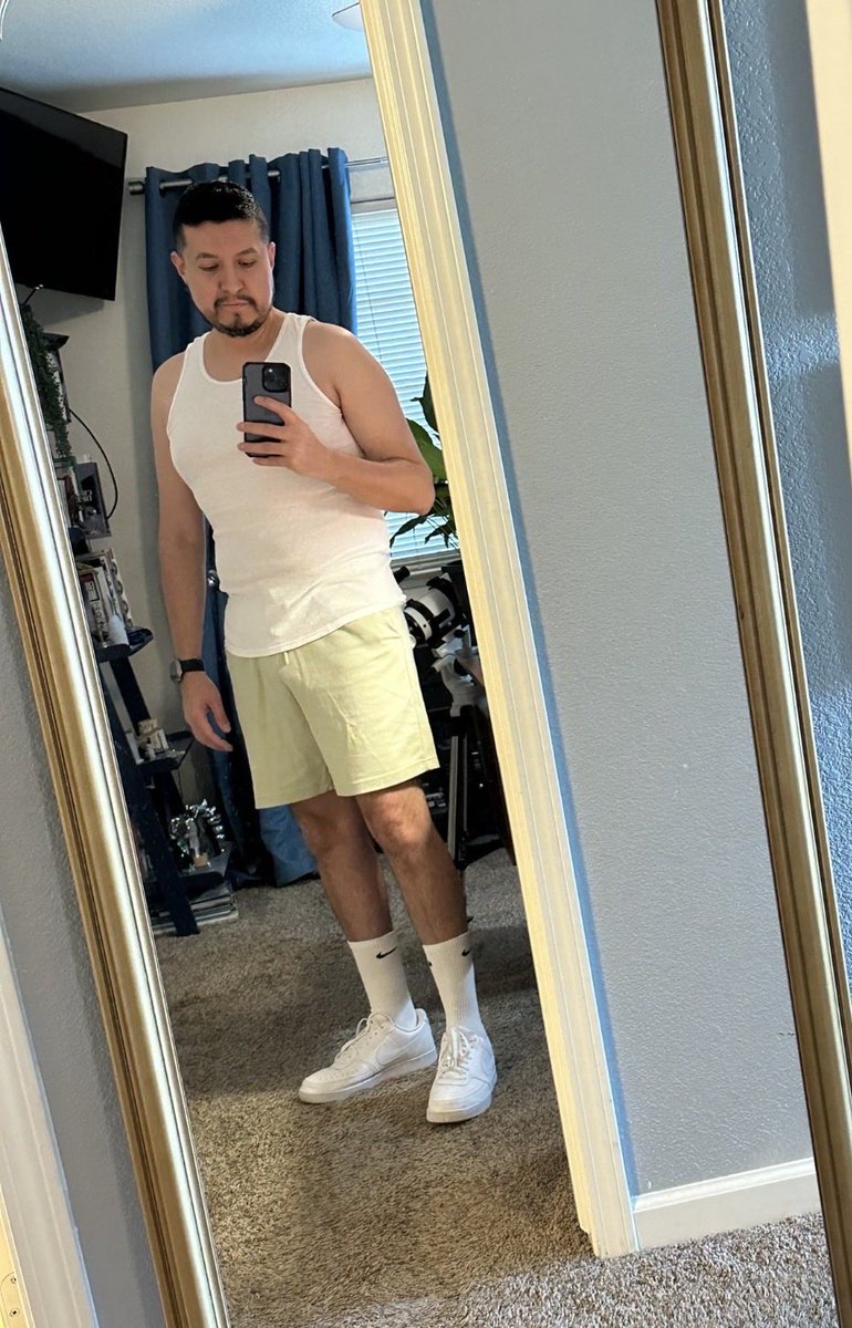 glrmem's tweet photo. oldie but goodie https://t.co/ZfIpNK3vLd