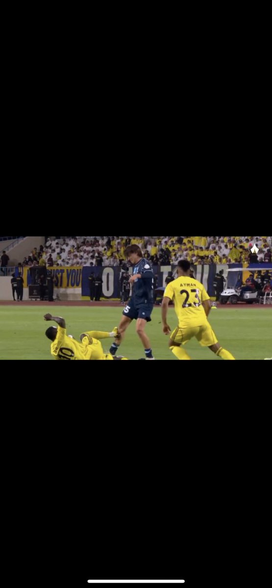 عبدالعزيز😎. tweet media