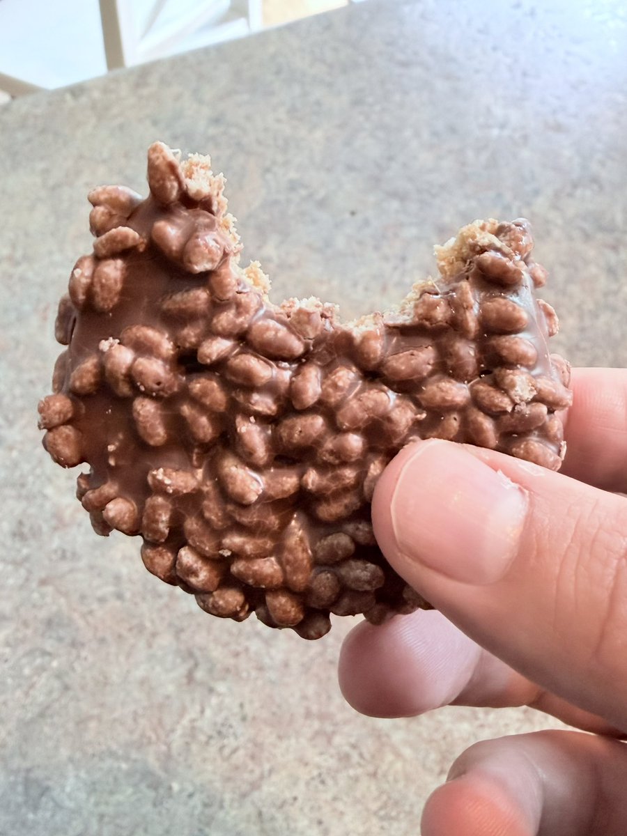 EbbyInc's tweet photo. The Creator of the universe gave us the wonder of the stars—and, dare I say, a little goodness in a Star Crunch too.

Okay, maybe not every Star Crunch. But definitely the one I enjoyed on Thursday. https://t.co/YxOzxx9Ymf