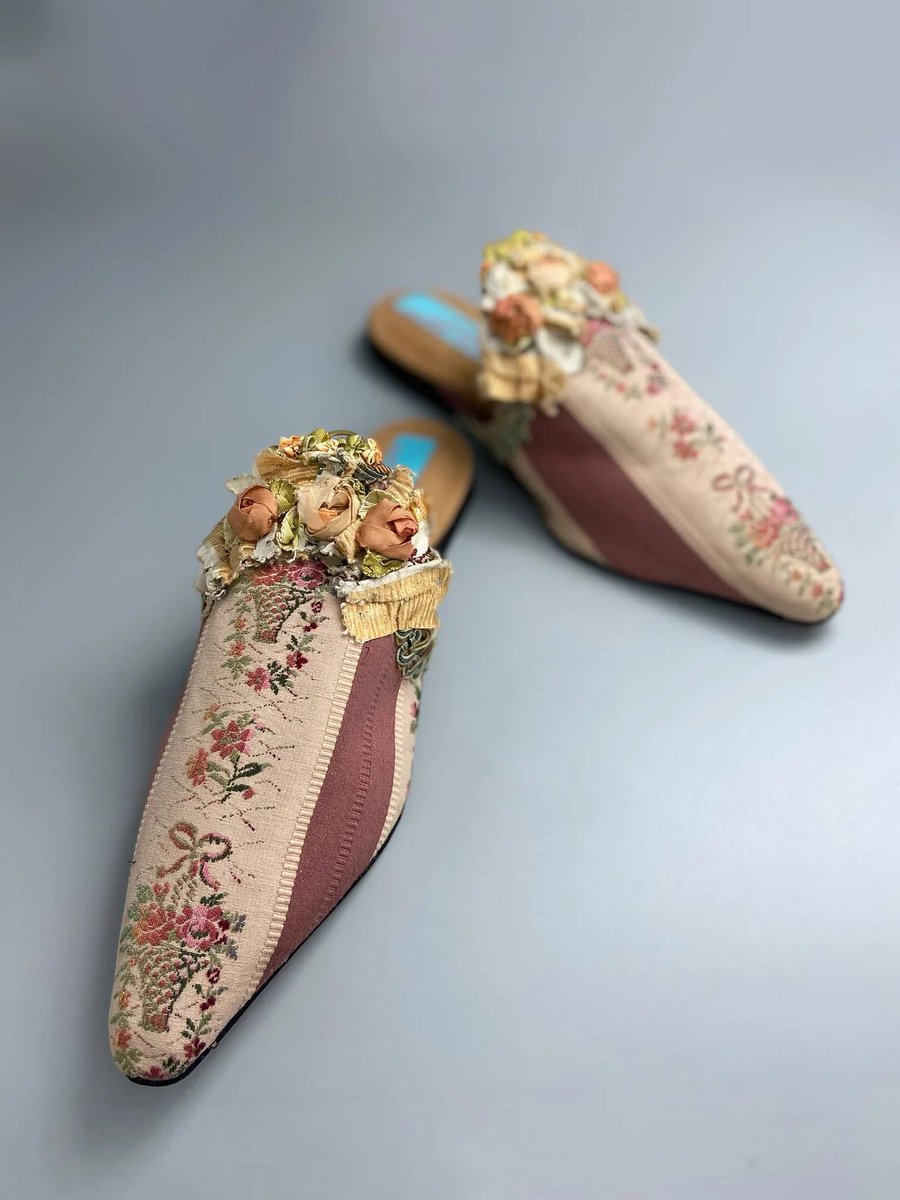 Cora Harrington tweet media