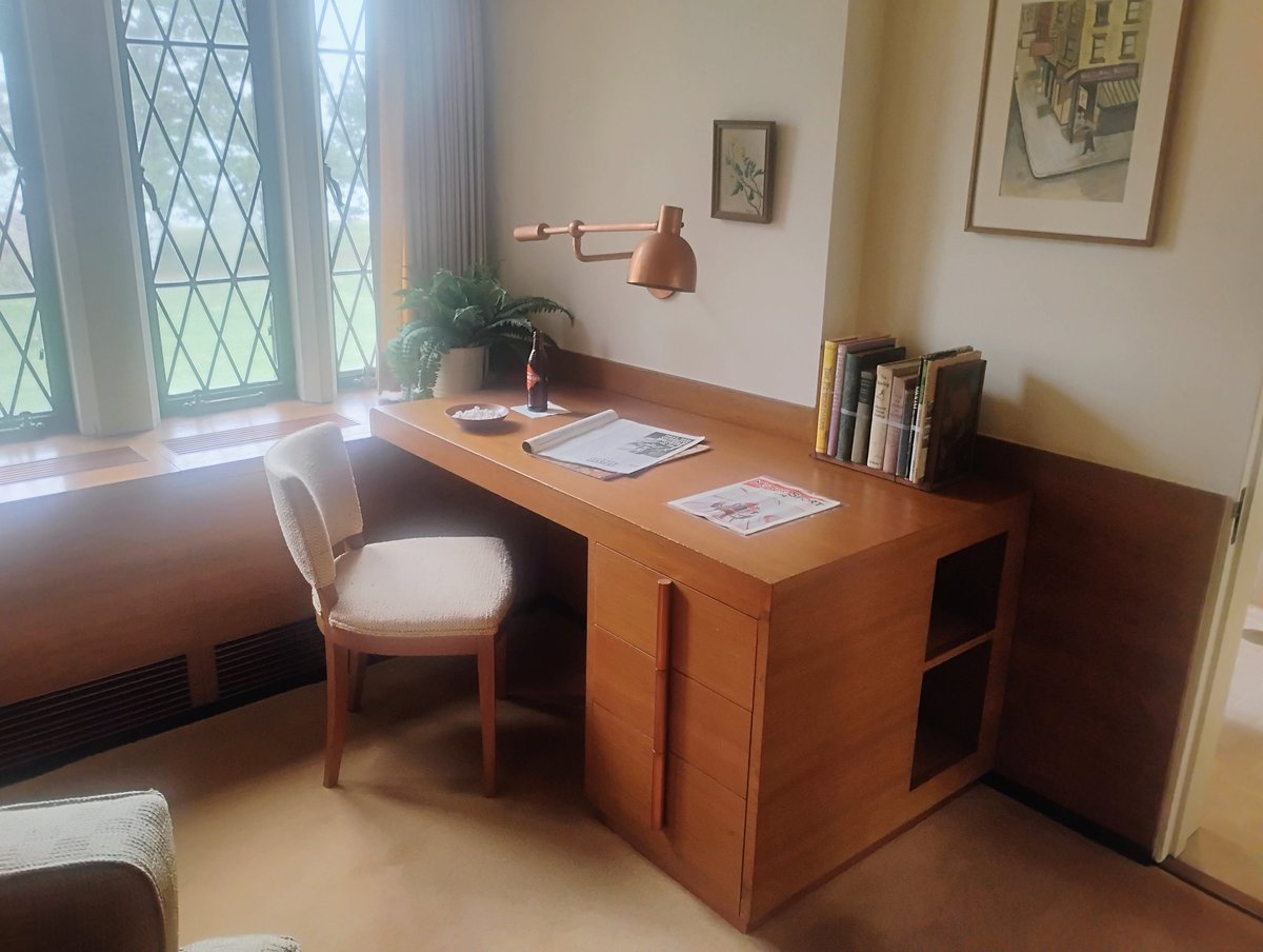 RobbeeWrite's tweet image. Your weekend #WritersLift! Promote your #books, #blog postings, #links, #websites, #music, #YouTube, and more!

I'm currently working on a directory for books and blogs. I have less than forty. Need more!

qwick.directory