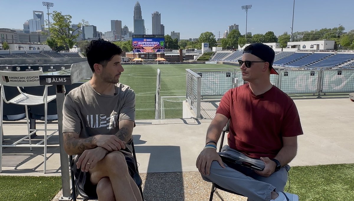 Riley James tweet media