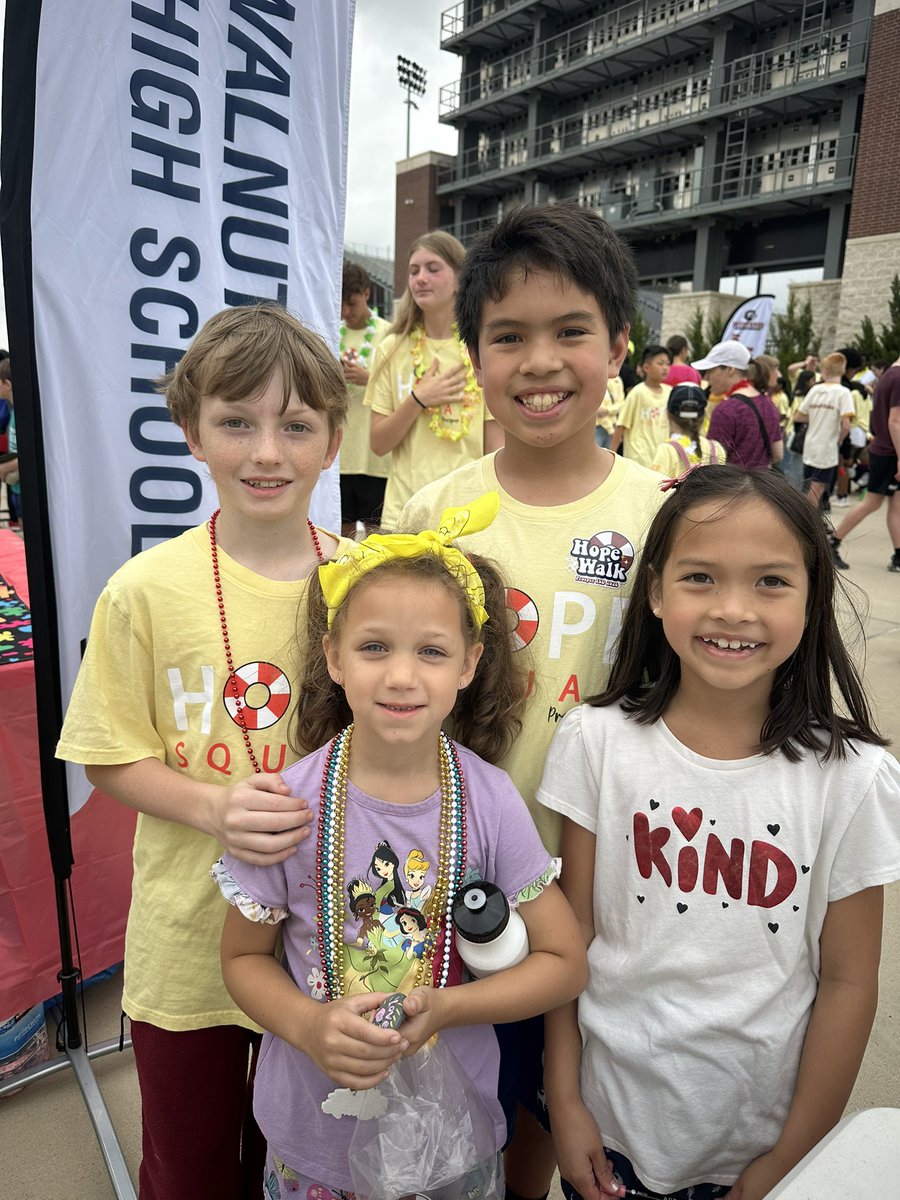 Allison Hallmark tweet media