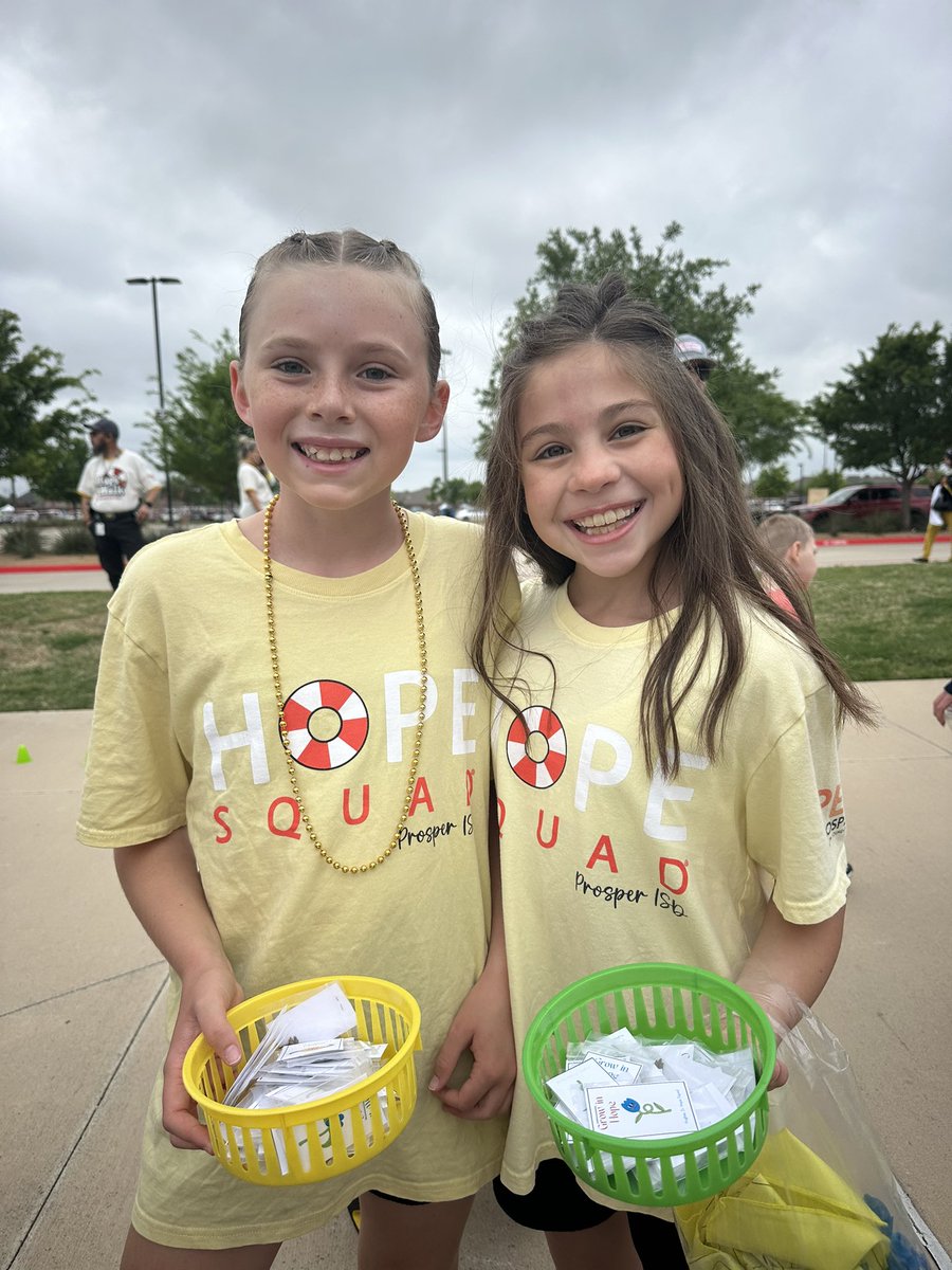 Allison Hallmark tweet media