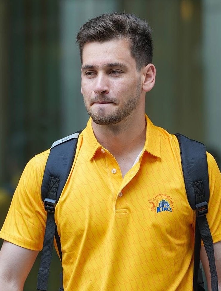 Junaid Khan tweet media