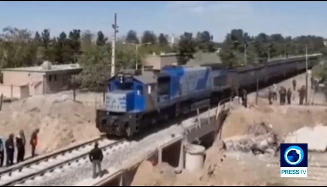 بانوکاشانی tweet media