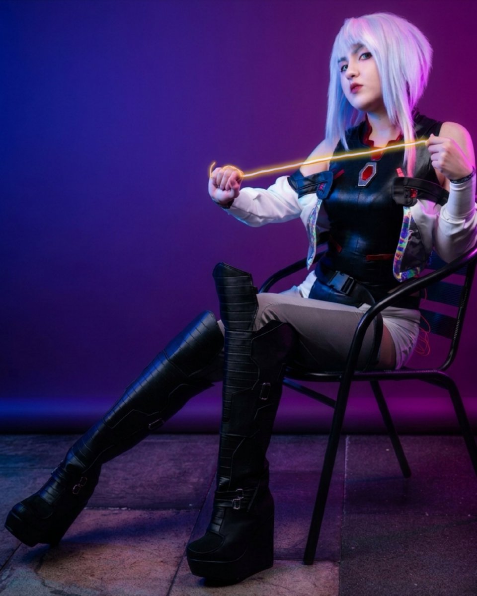 Linalight_cos tweet media