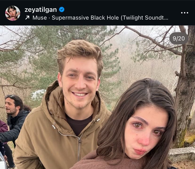 Asya 🌙 tweet media