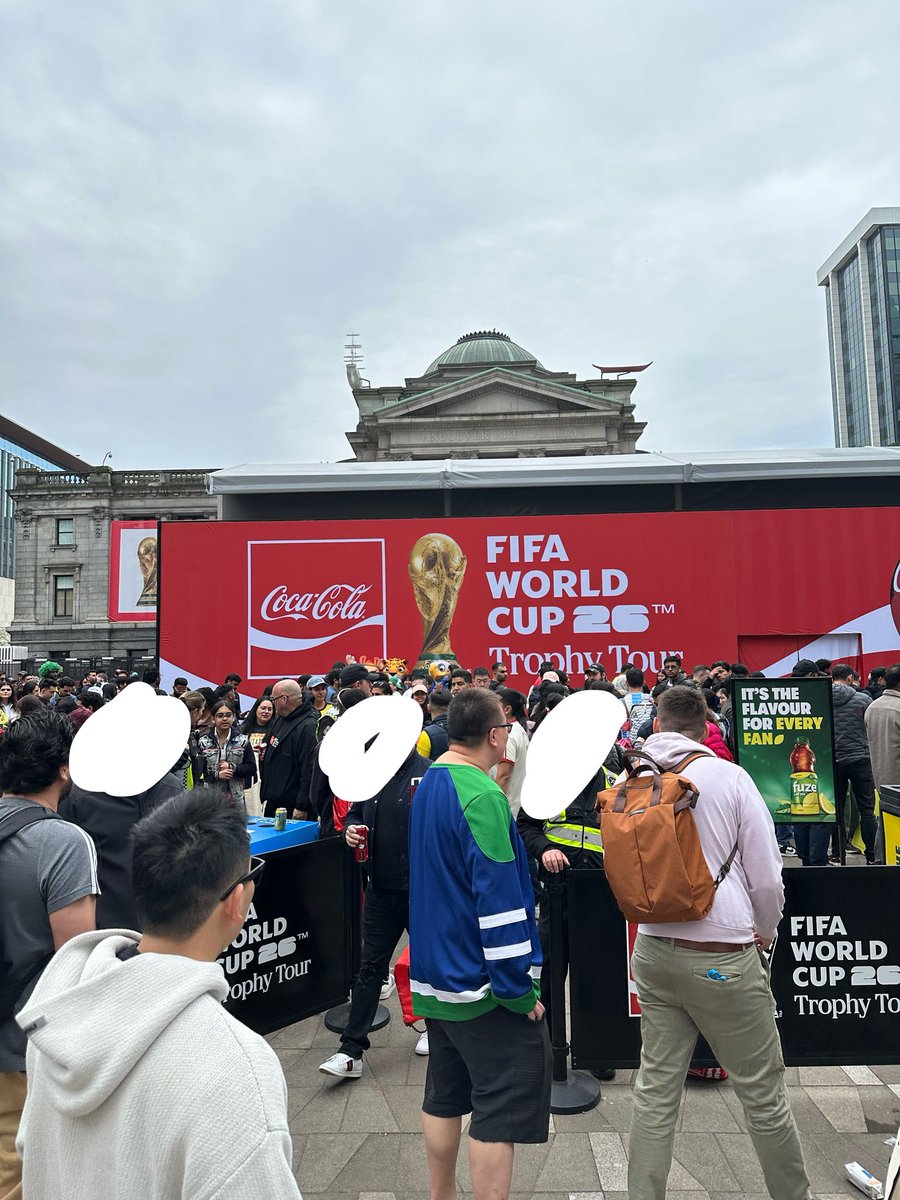 𝗺𝗮𝗿𝗶𝗻𝗮 🇨🇦 👧🏻1y tweet media