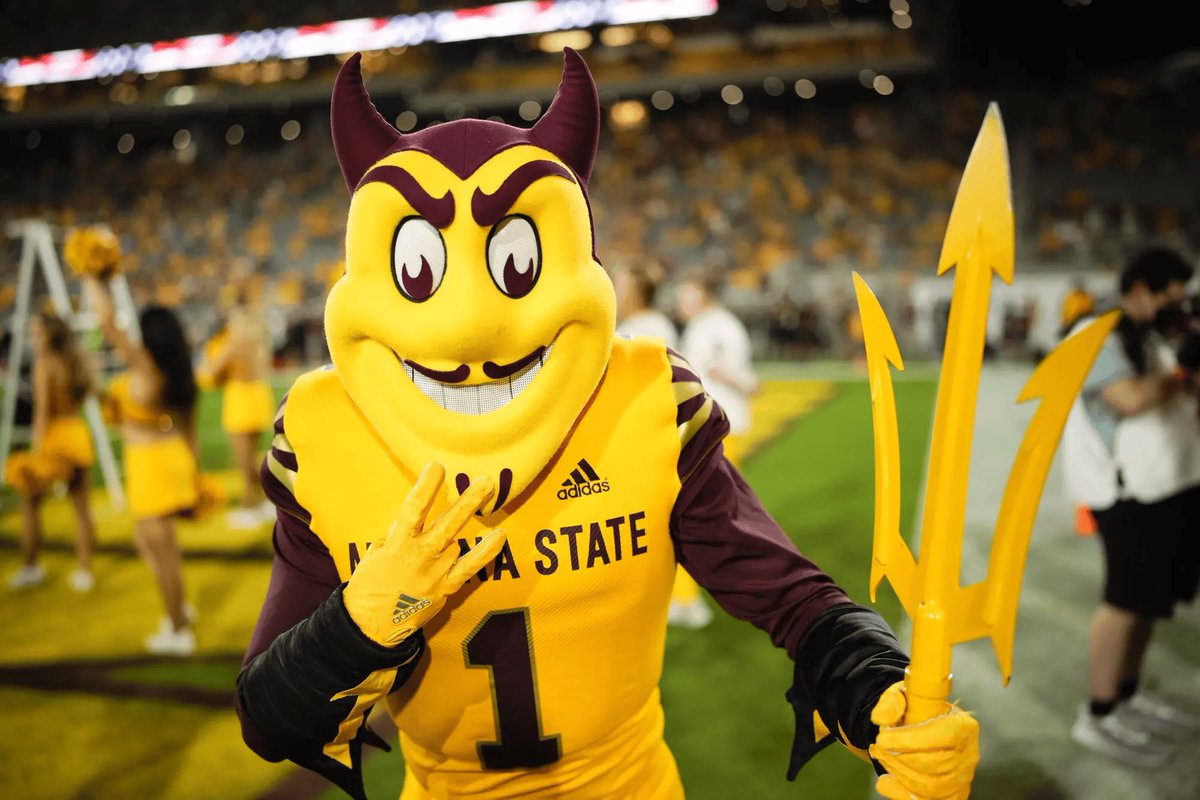 West Coast College Sports Guy tweet media