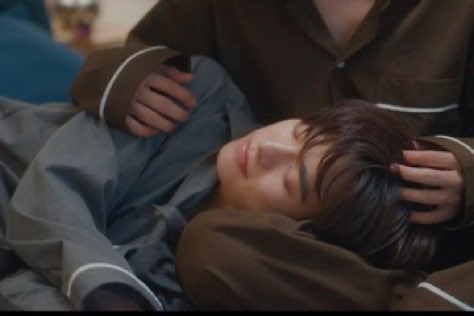 clingy qin is so important.. he used to be so closed off and now he’s always looking for physical contact from duang because he finally found the warmth, affection and safety he’s been craving his whole life 

DUANG WITH YOU EP11
#ด้วงกับเธอEP11