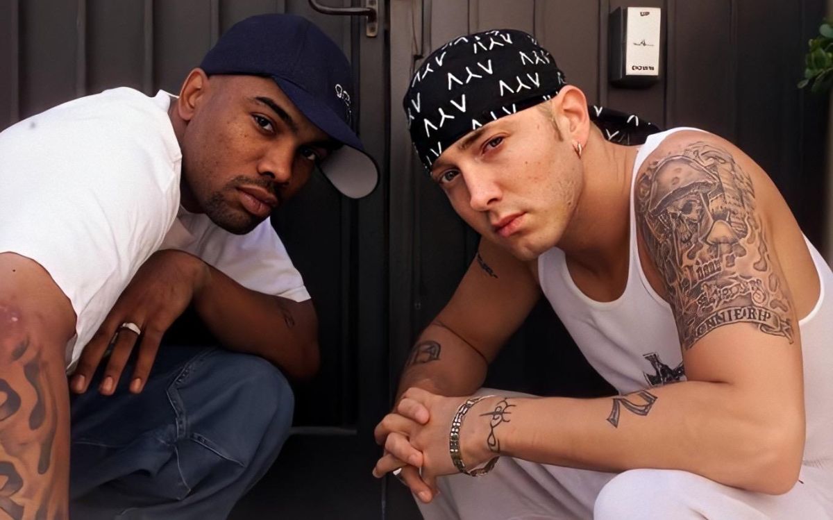 FMessina28's tweet photo. Eminem ricorda Proof, il suo migliore amico morto 20 anni fa

Per @LaRagione_eu 

Qui: https://t.co/PEJ1rOAxOb

#Eminem #Proof #Rap #LaRagione https://t.co/vrqHfUyukc