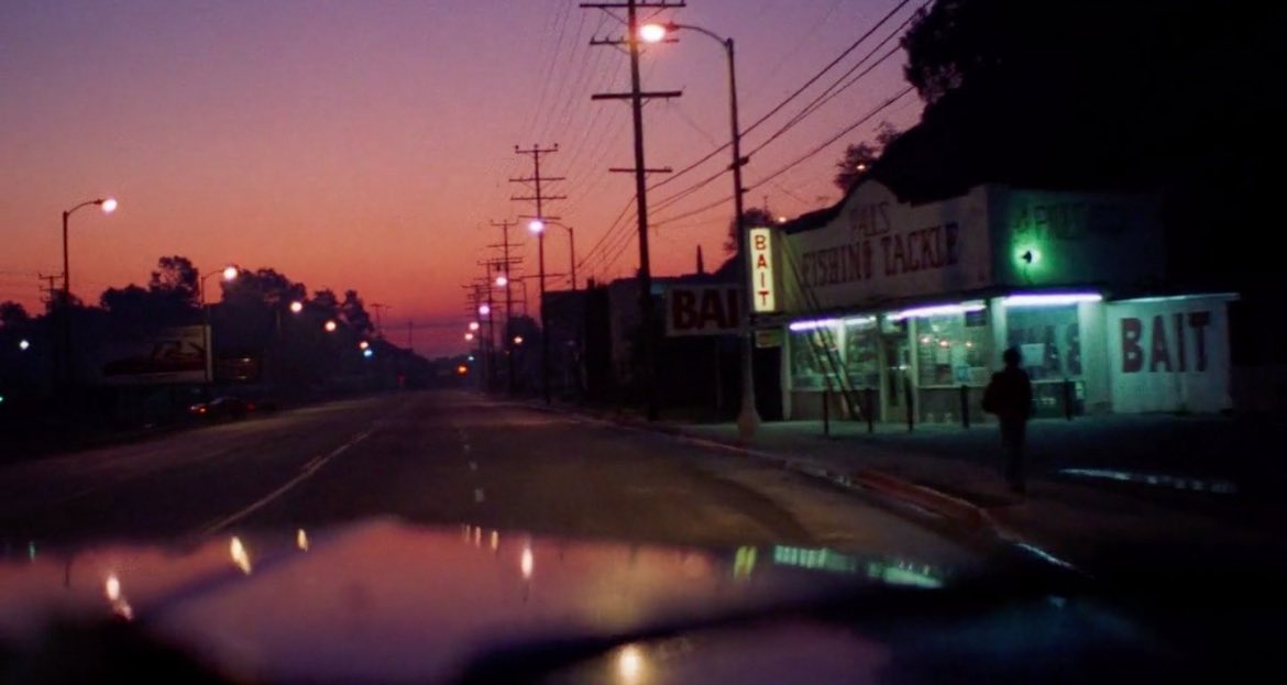 wickskiller's tweet photo. to live and die in L.A. (1985) dir. william friedkin https://t.co/ugtgyYwb3w