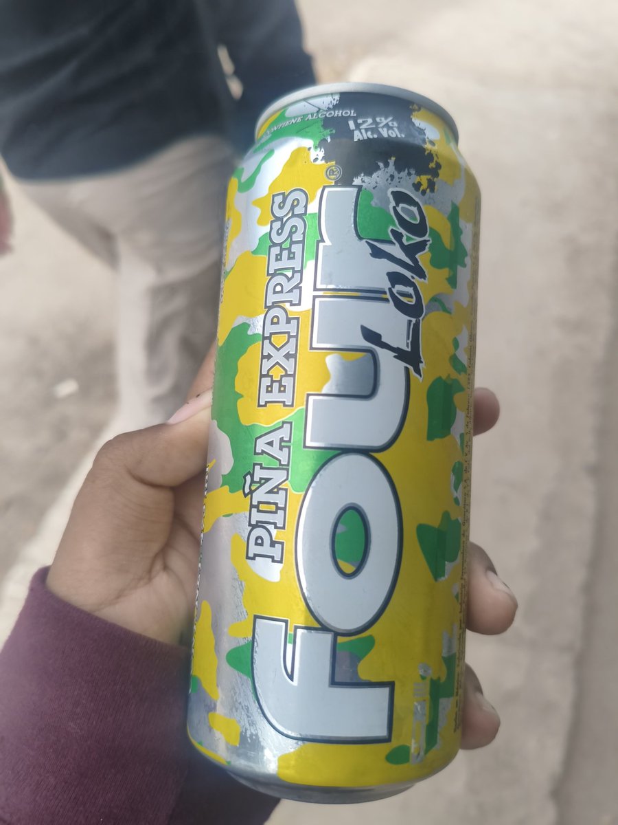 NanysAdictaAlFourLoko tweet media