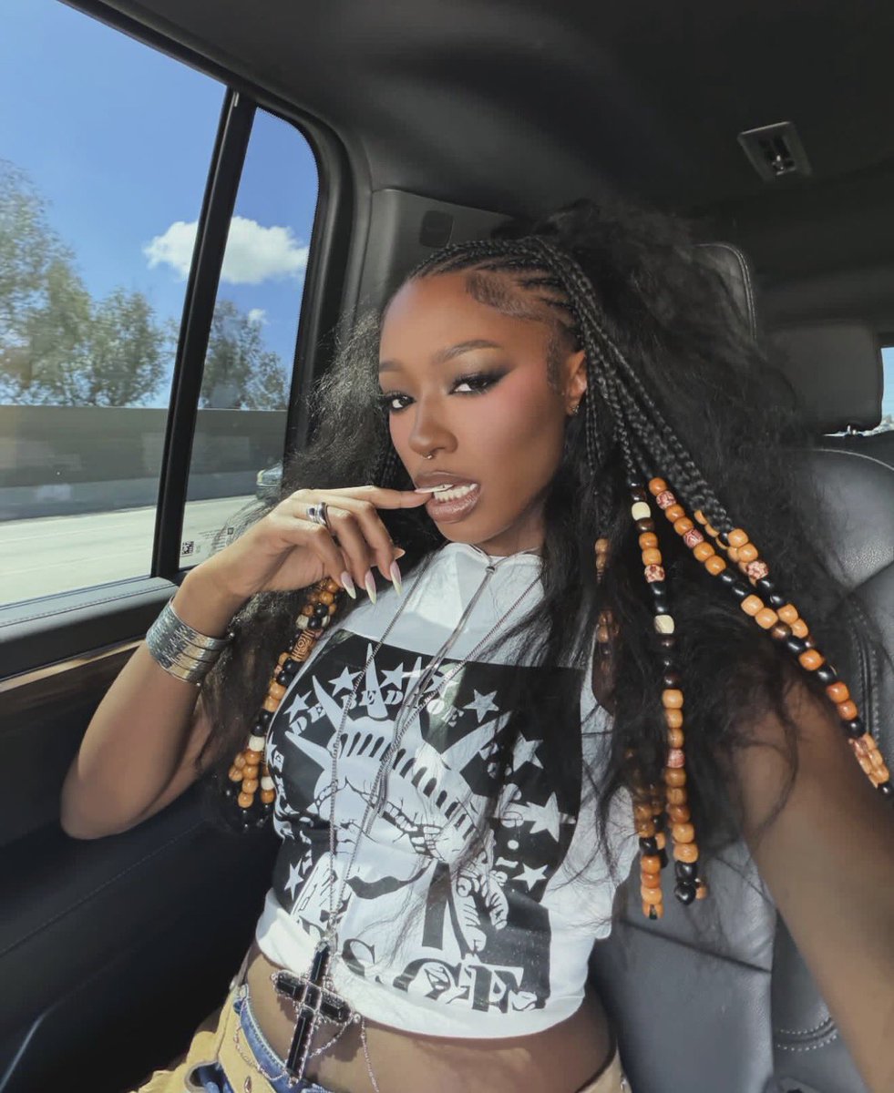 reallytipsy tweet media